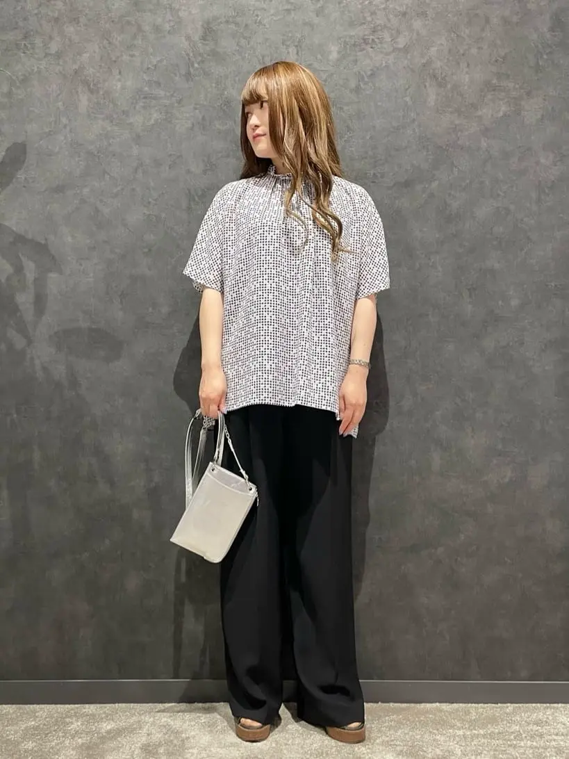 ONWARD CROSSET SELECT みゆき コーディネート画像