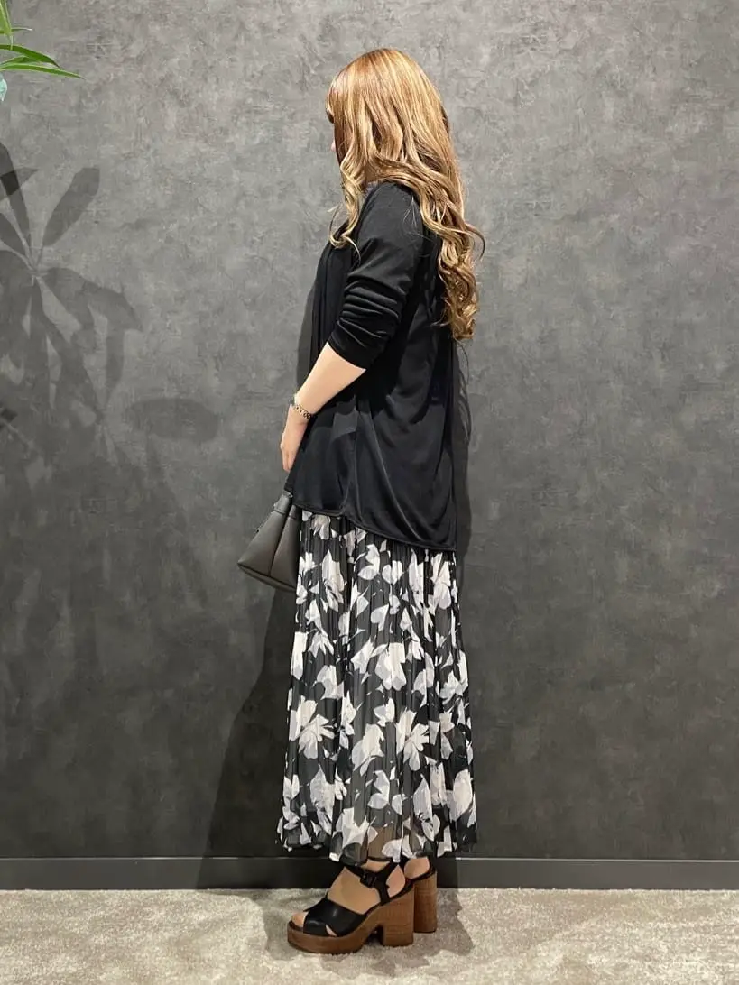 ONWARD CROSSET SELECT みゆき コーディネート画像