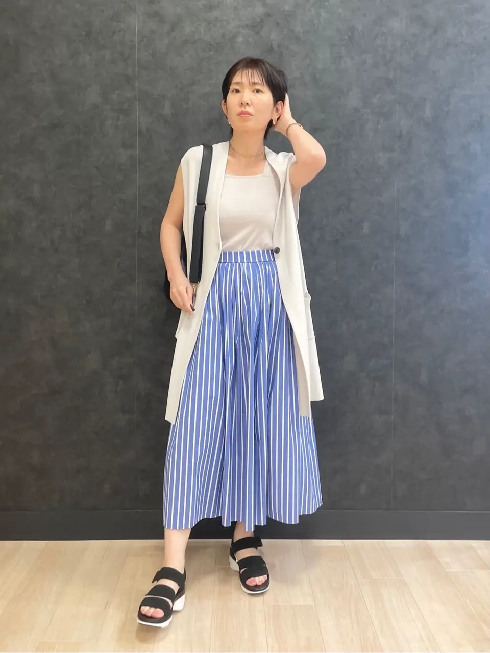 ONWARD CROSSET SELECT 杉山 コーディネート画像