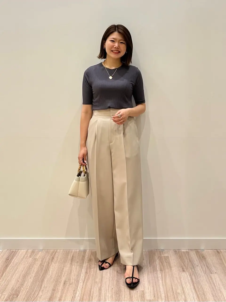  mami コーディネート画像