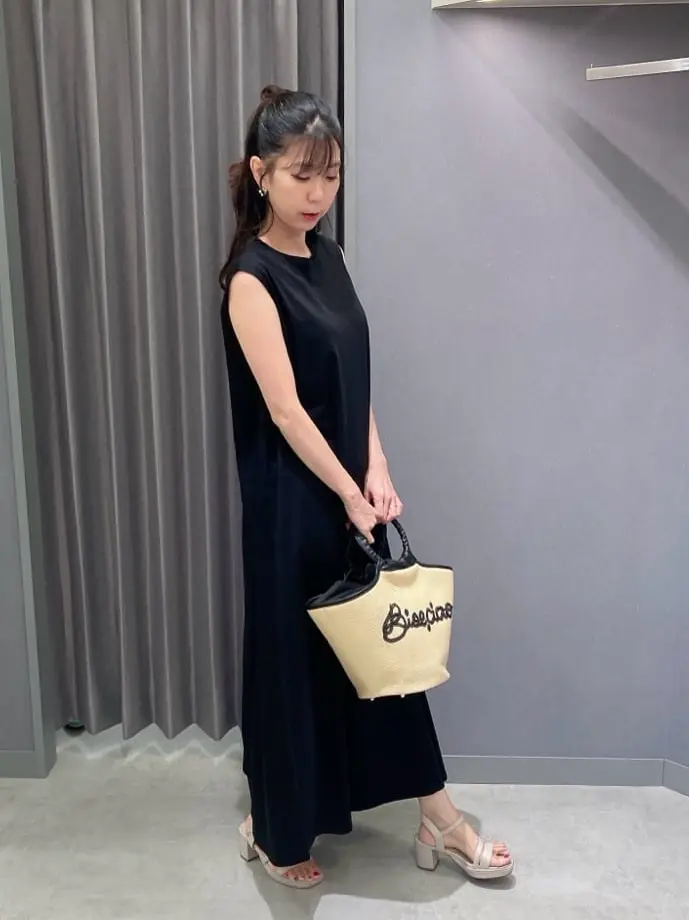 ONWARD CROSSET SELECT 新居 コーディネート画像