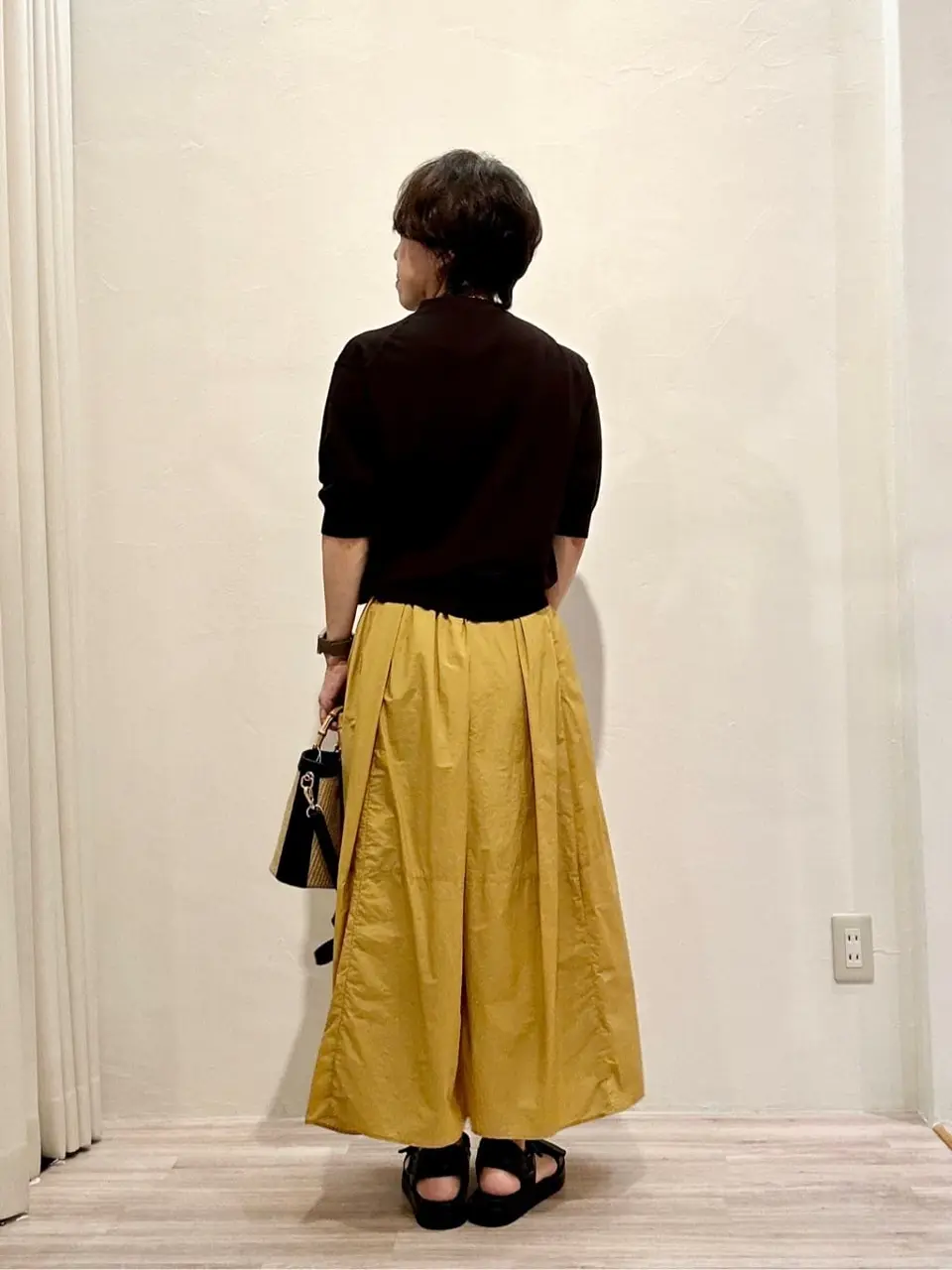 ONWARD CROSSET SELECT 亀山 コーディネート画像