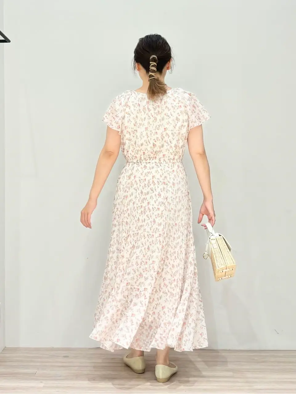 ONWARD CROSSET SELECT SAKAI コーディネート画像