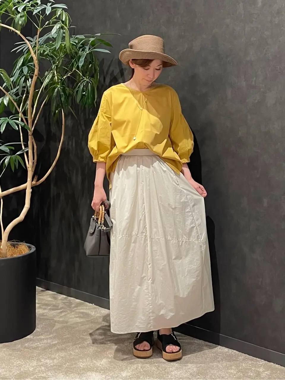  niina コーディネート画像