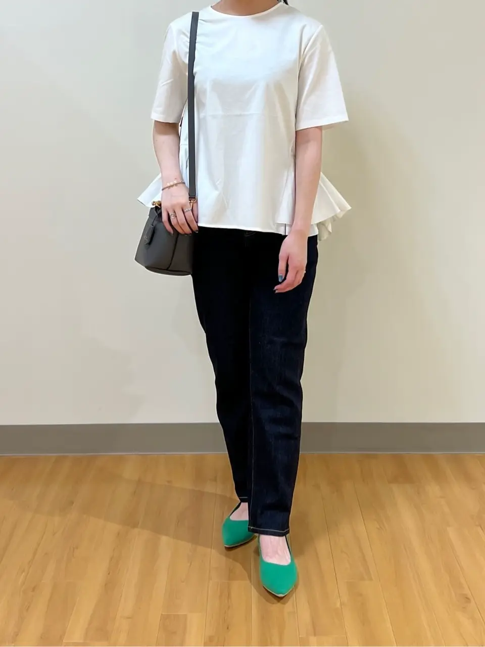 ONWARD CROSSET SELECT Aina コーディネート画像