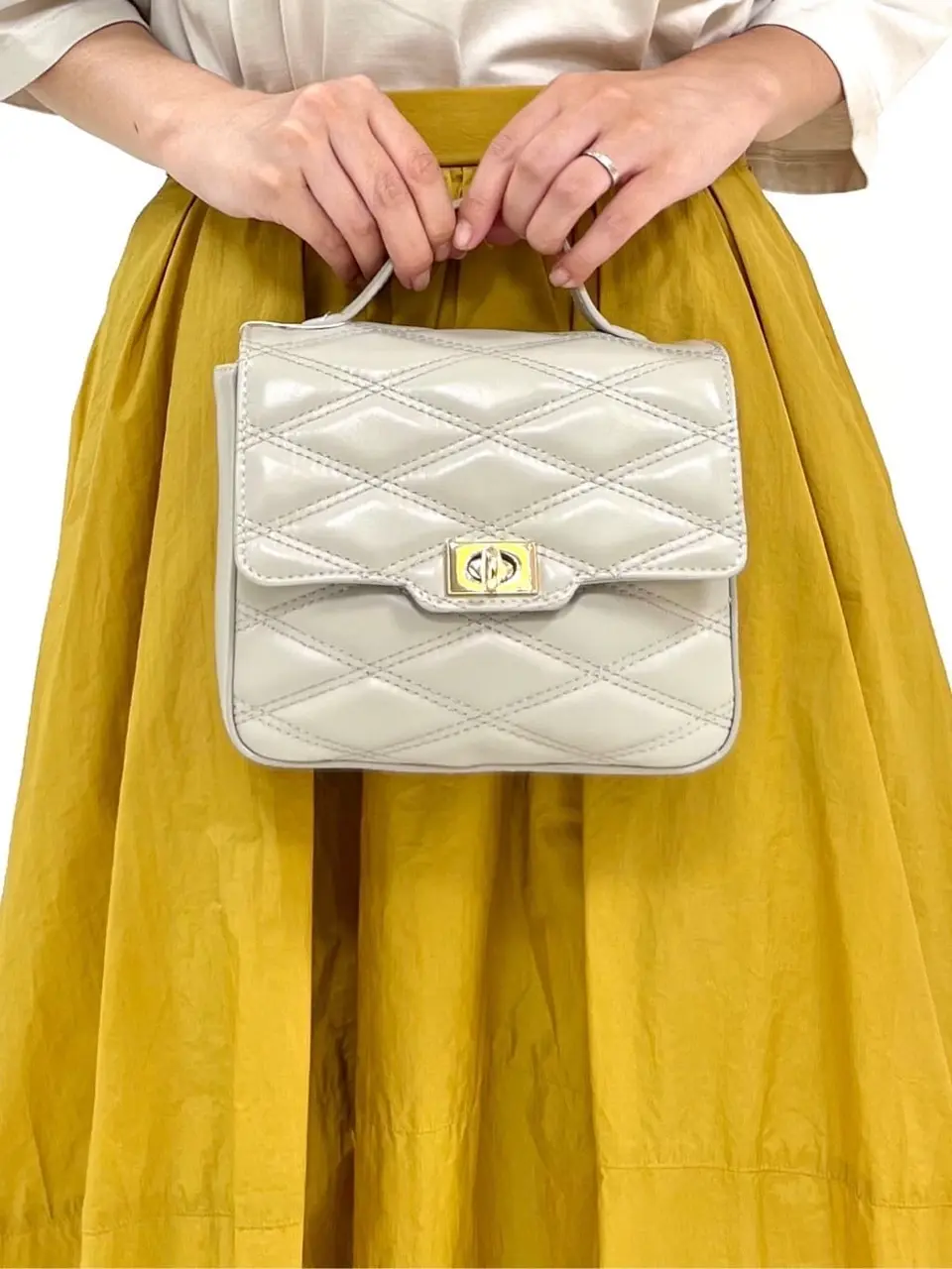 ONWARD CROSSET SELECT 市川 コーディネート画像