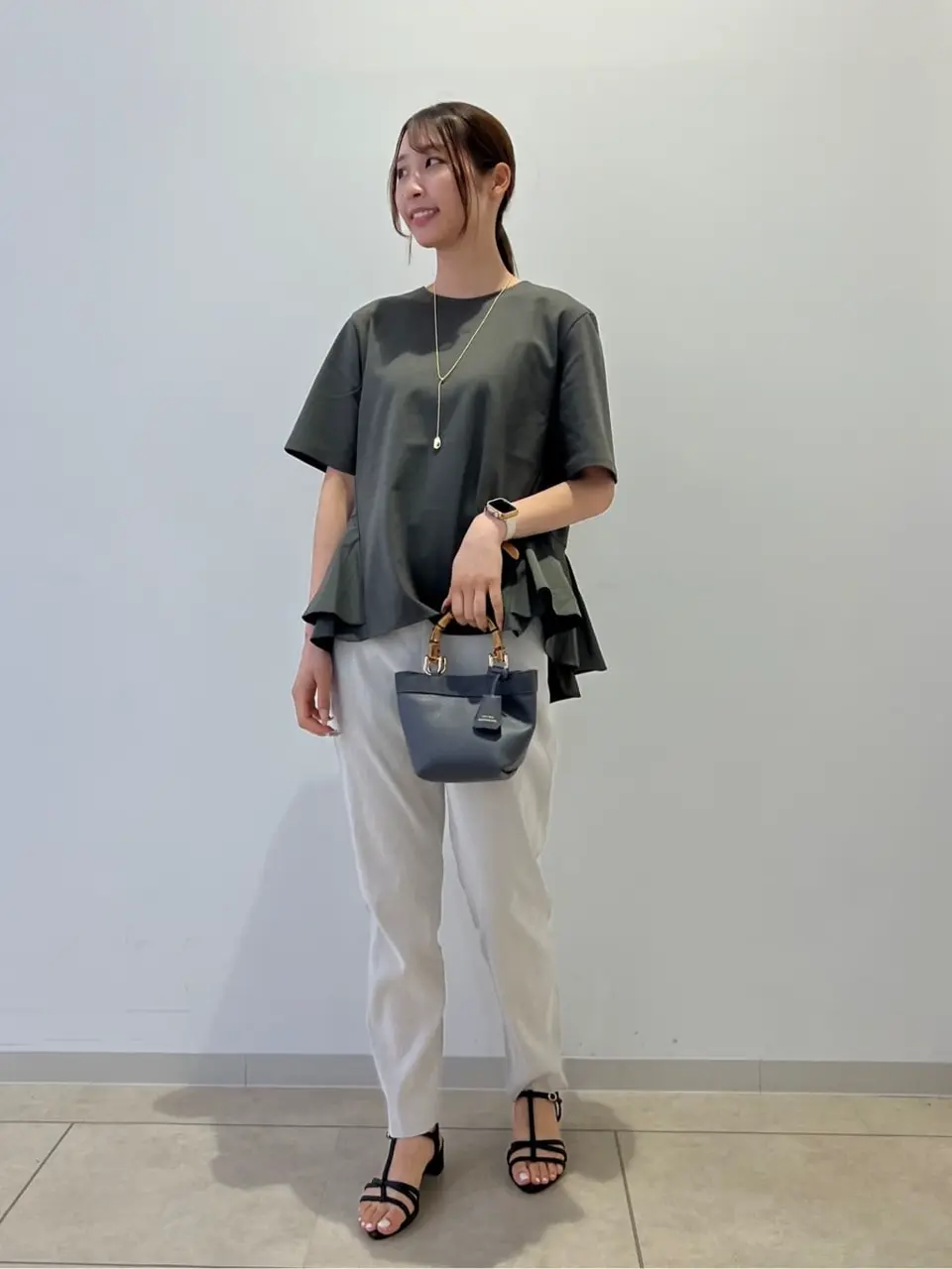 ONWARD CROSSET SELECT 内田 コーディネート画像