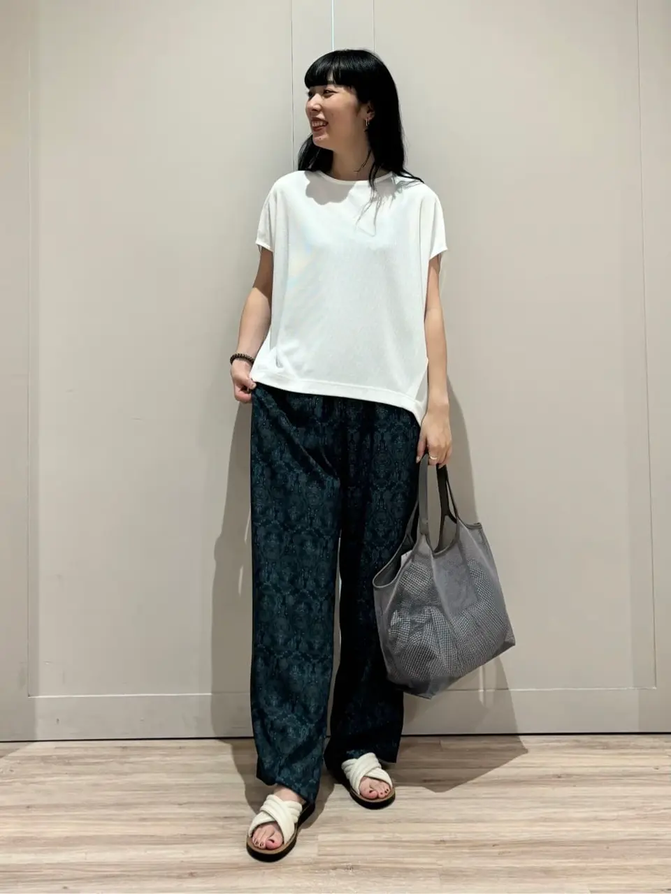 ONWARD CROSSET SELECT 山田 コーディネート画像