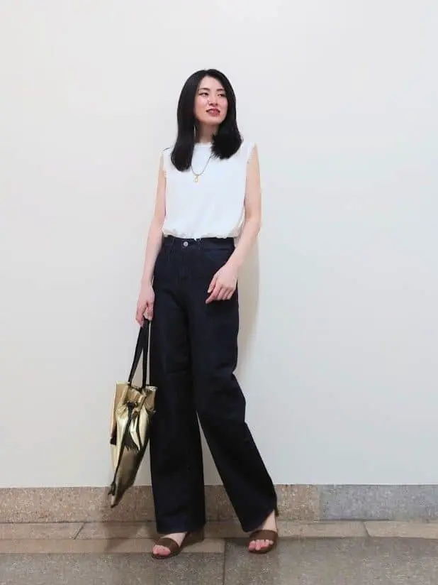  最上 コーディネート画像