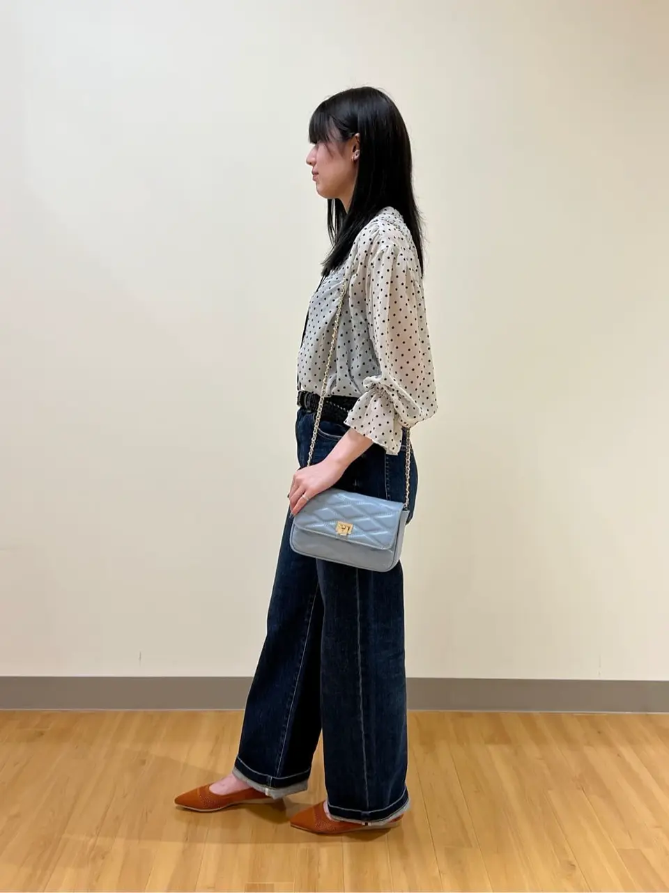 ONWARD CROSSET SELECT Aina コーディネート画像