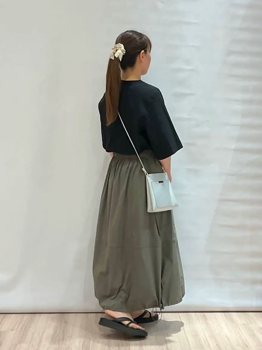 ONWARD CROSSET SELECT 深田 コーディネート画像