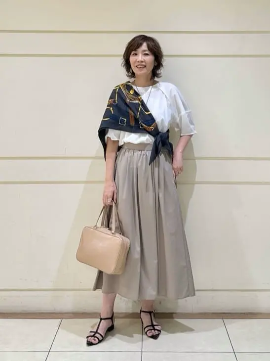 ONWARD CROSSET SELECT maruri コーディネート画像