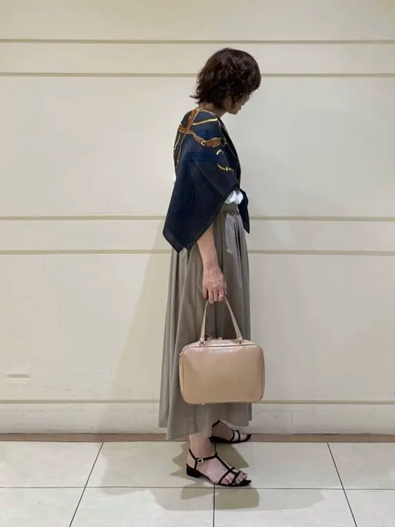 ONWARD CROSSET SELECT maruri コーディネート画像