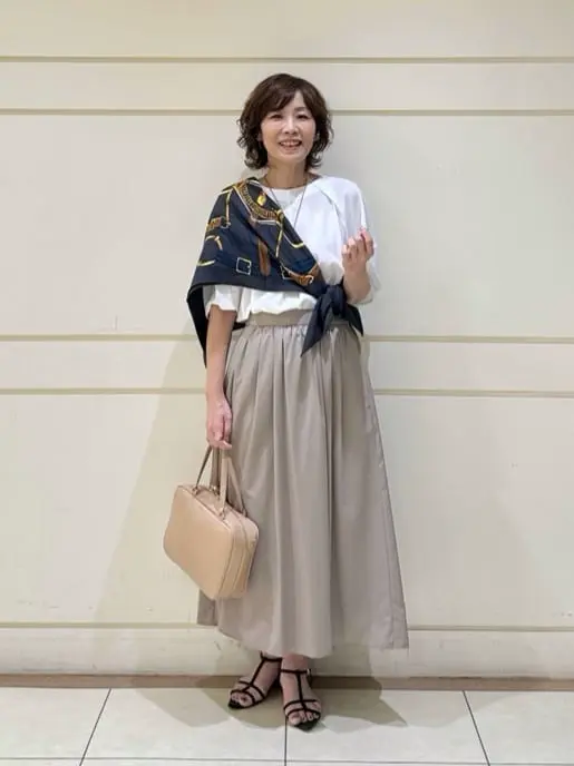 ONWARD CROSSET SELECT maruri コーディネート画像