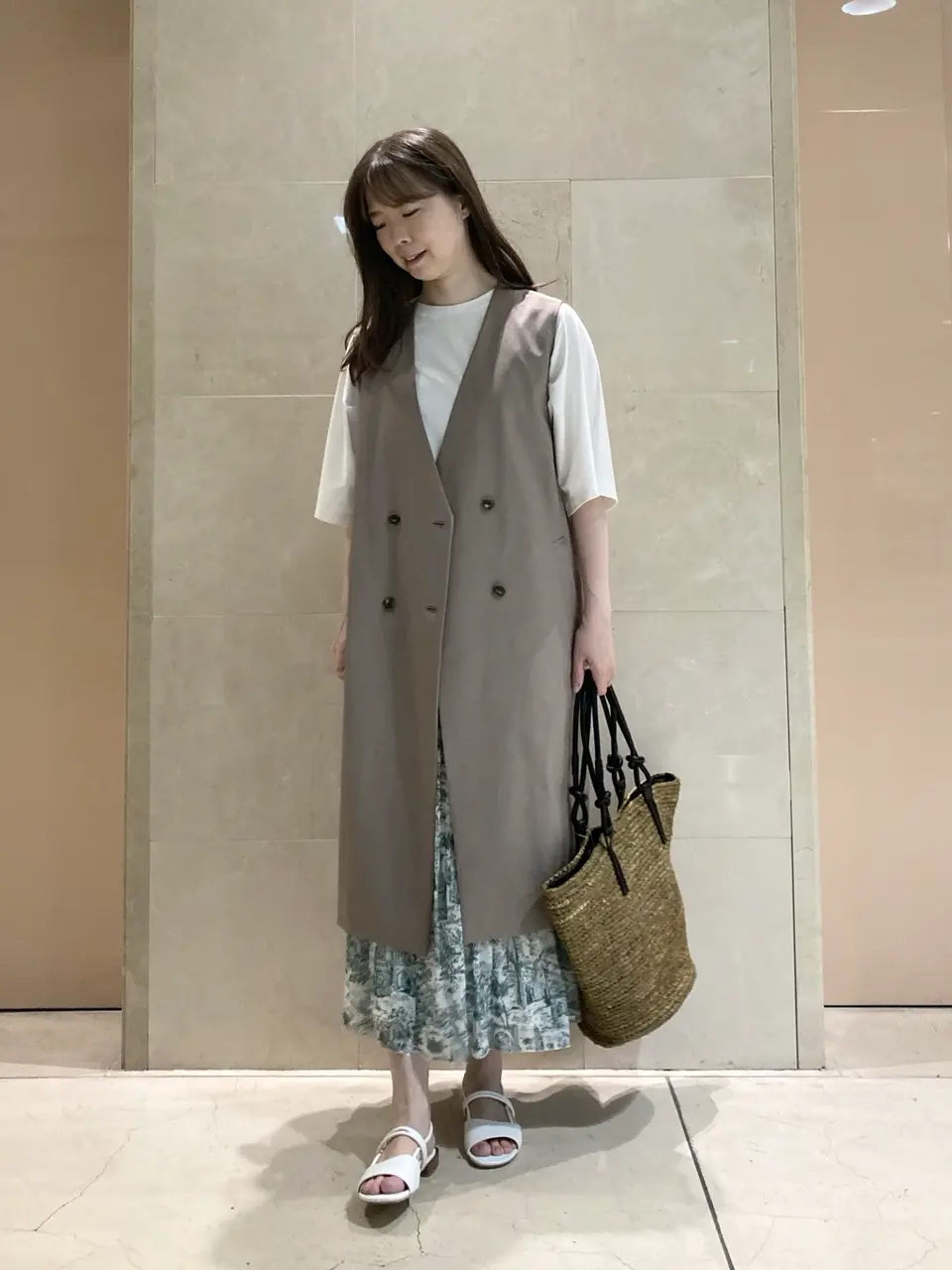 ONWARD CROSSET SELECT 檀 コーディネート画像