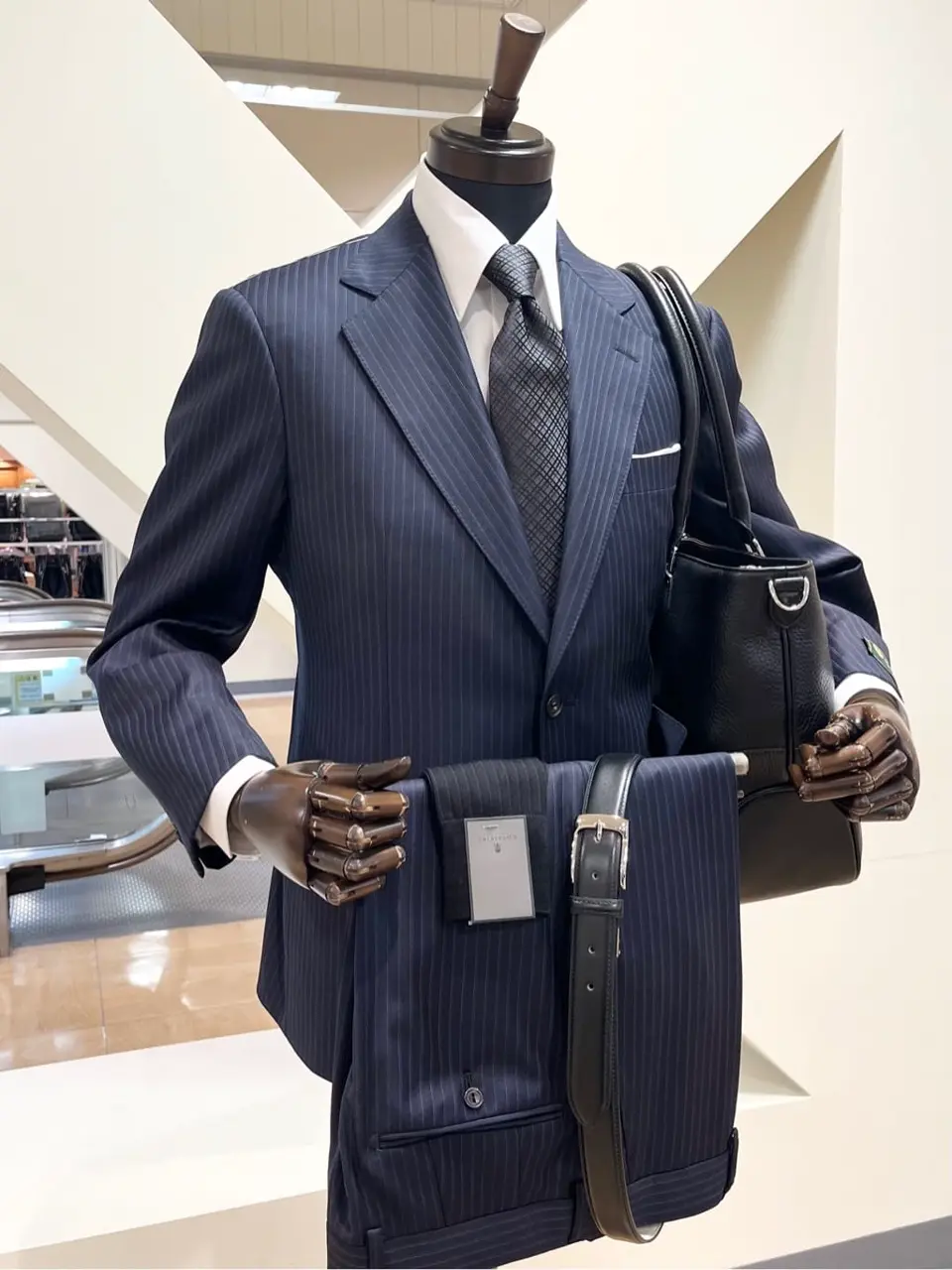 ONWARD CROSSET SELECT 小管 コーディネート画像