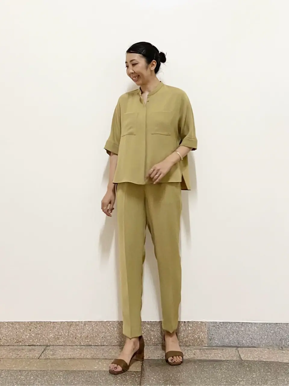 ONWARD CROSSET SELECT 佐藤 コーディネート画像