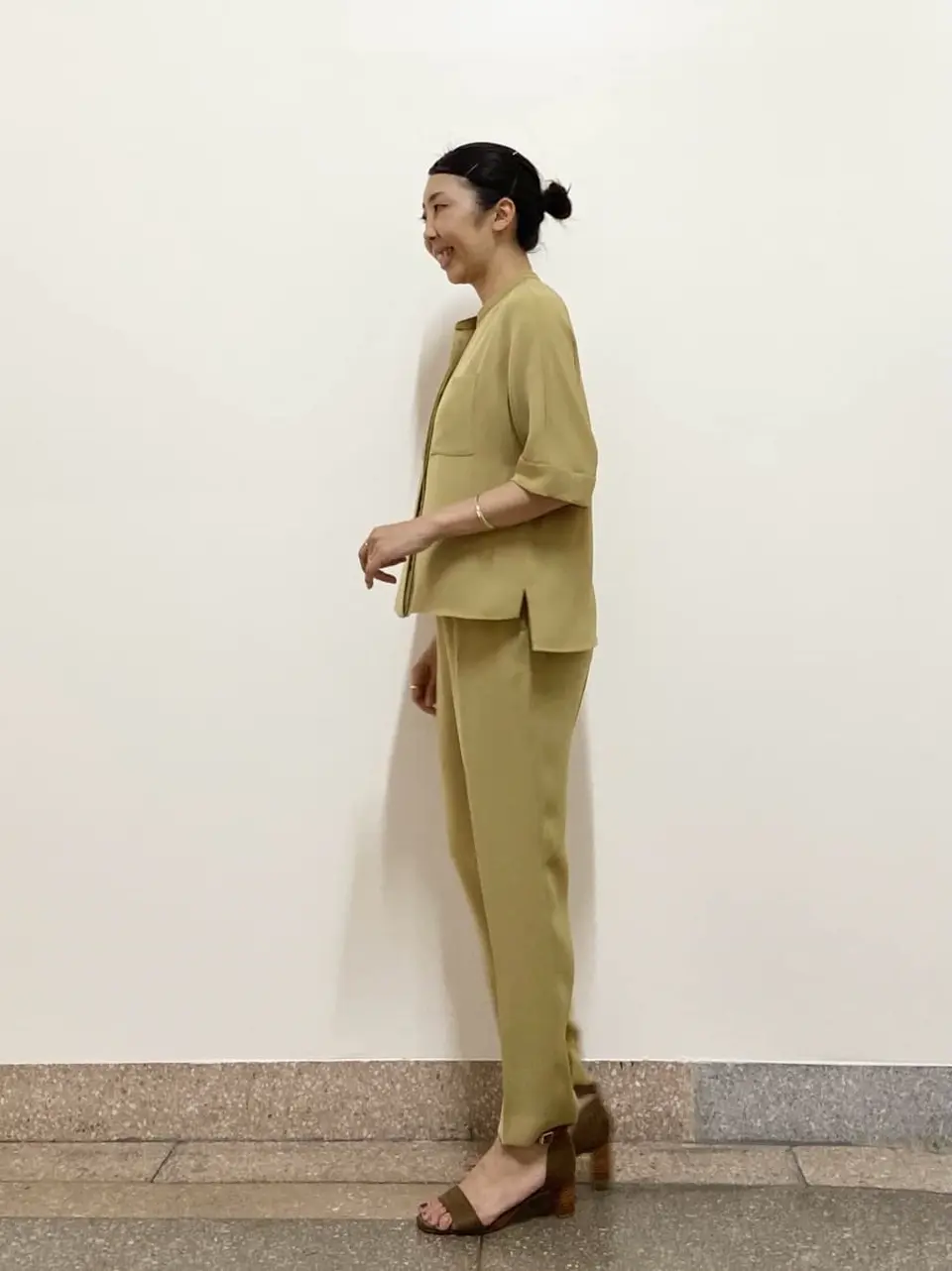 ONWARD CROSSET SELECT 佐藤 コーディネート画像