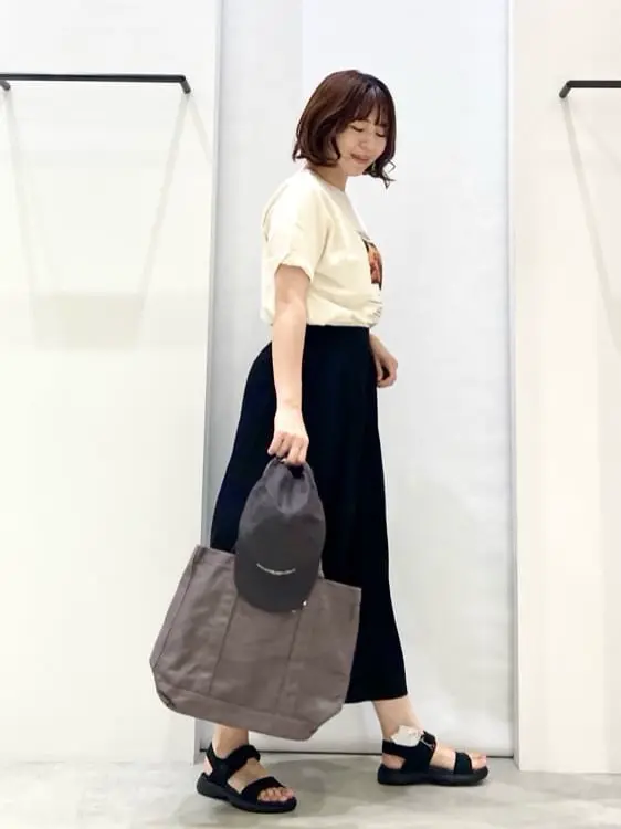 ONWARD CROSSET SELECT 横田 コーディネート画像