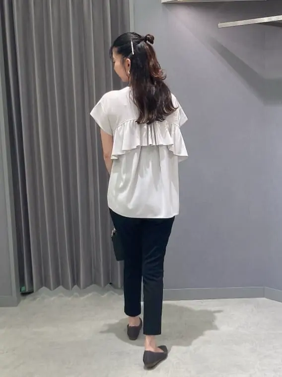 ONWARD CROSSET SELECT 新居 コーディネート画像