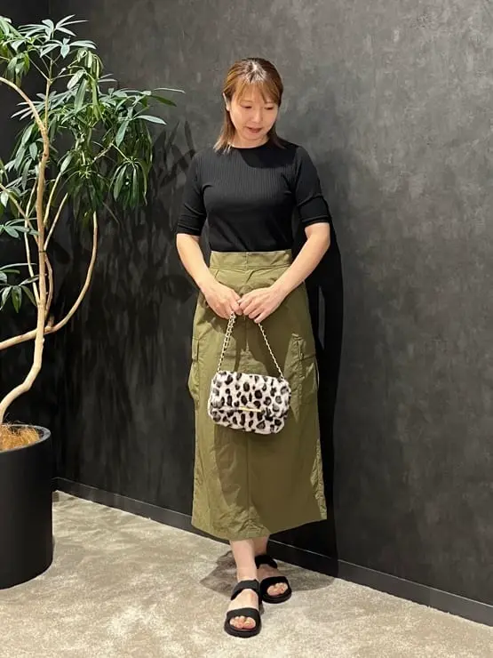 ONWARD CROSSET SELECT やの コーディネート画像