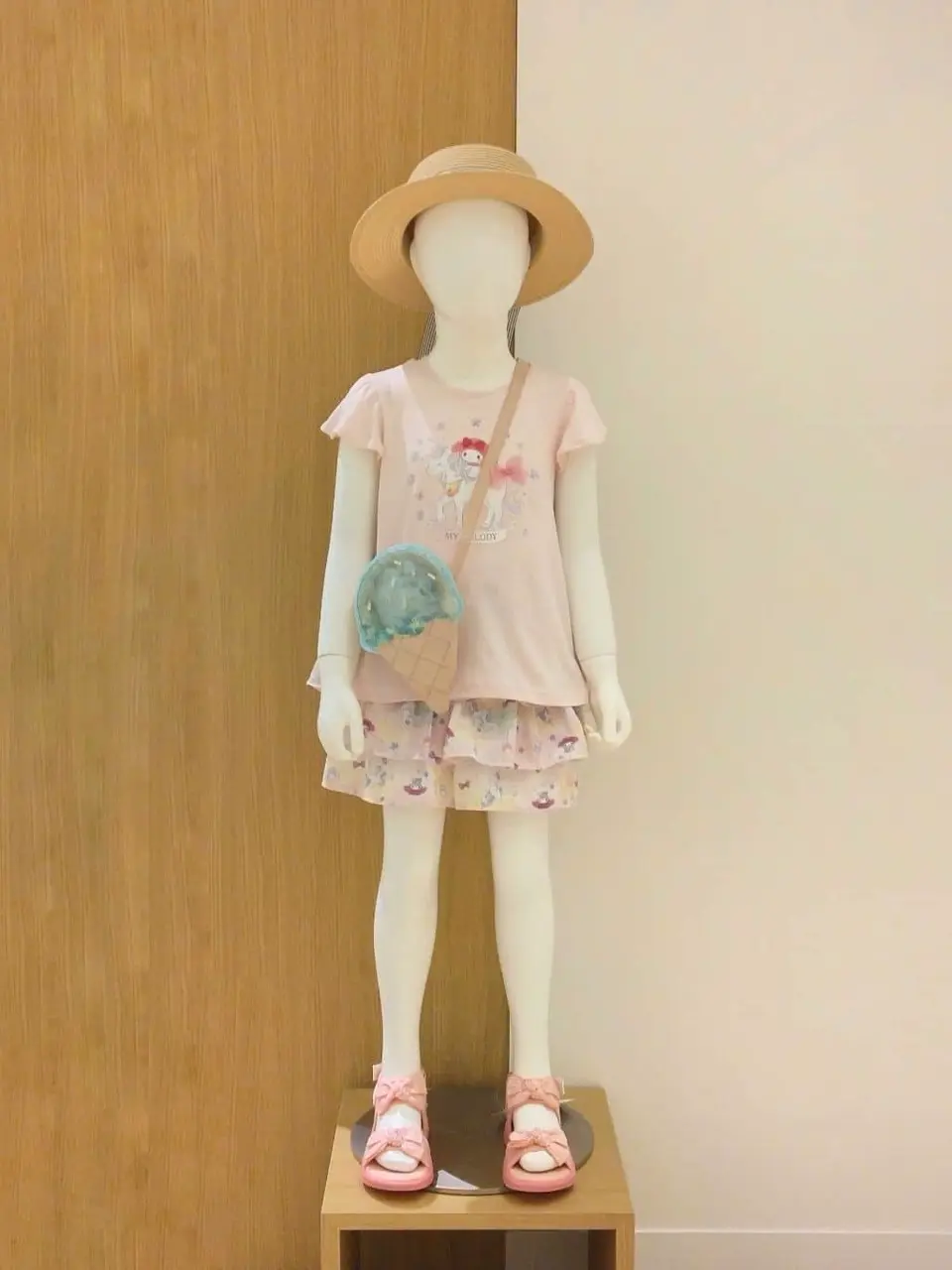 ONWARD CROSSET SELECT 川上 コーディネート画像