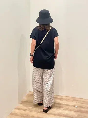 ONWARD CROSSET SELECT 井上 コーディネート画像