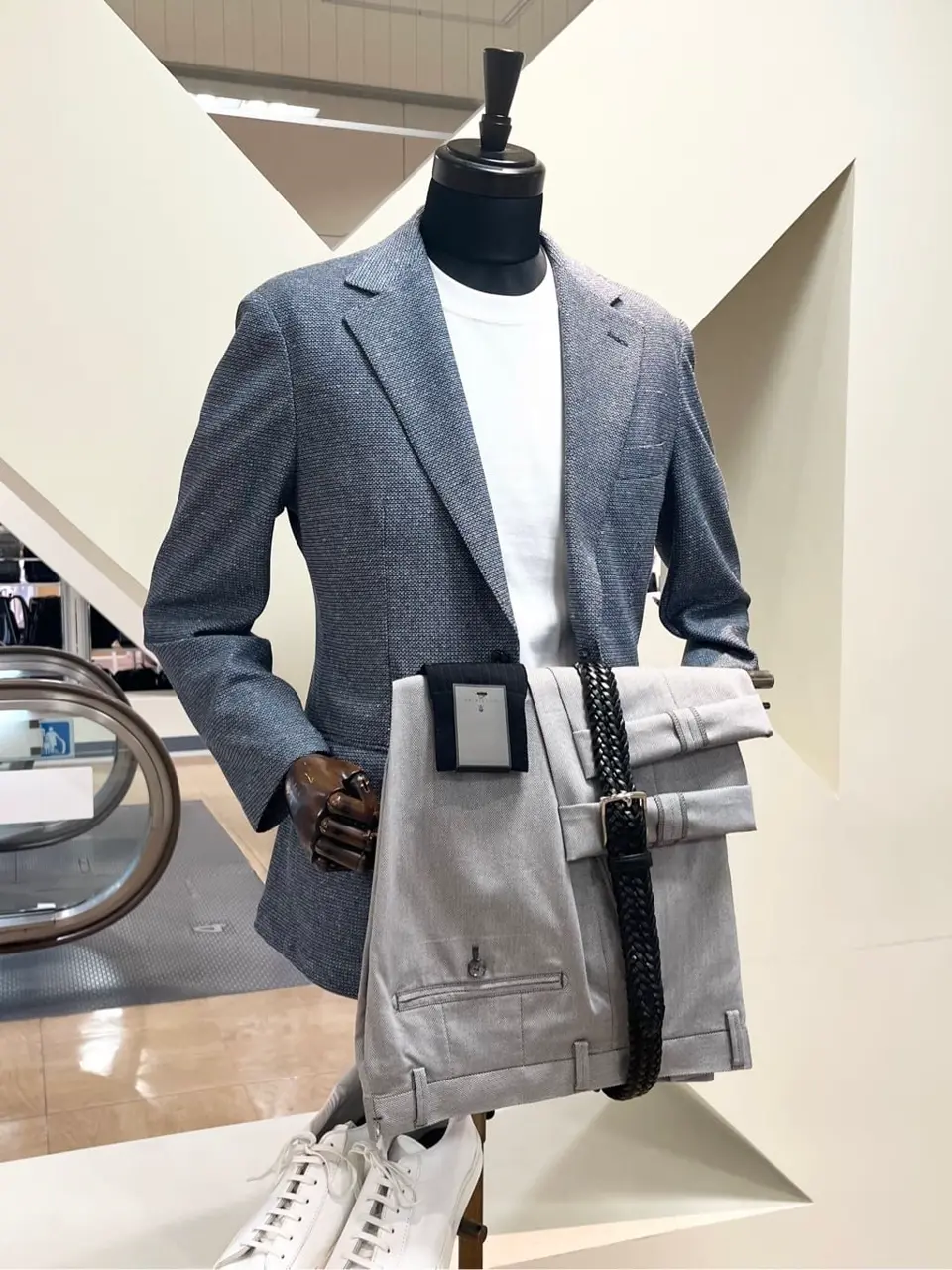 ONWARD CROSSET SELECT 小管 コーディネート画像