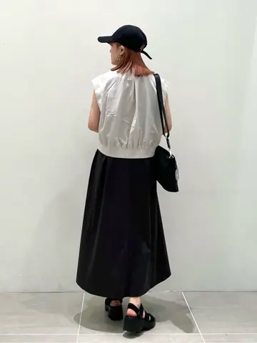 ONWARD CROSSET SELECT erika コーディネート画像