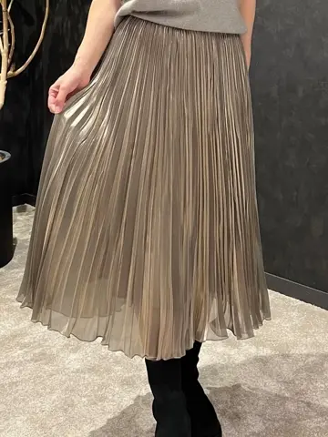 ONWARD CROSSET SELECT やの コーディネート画像