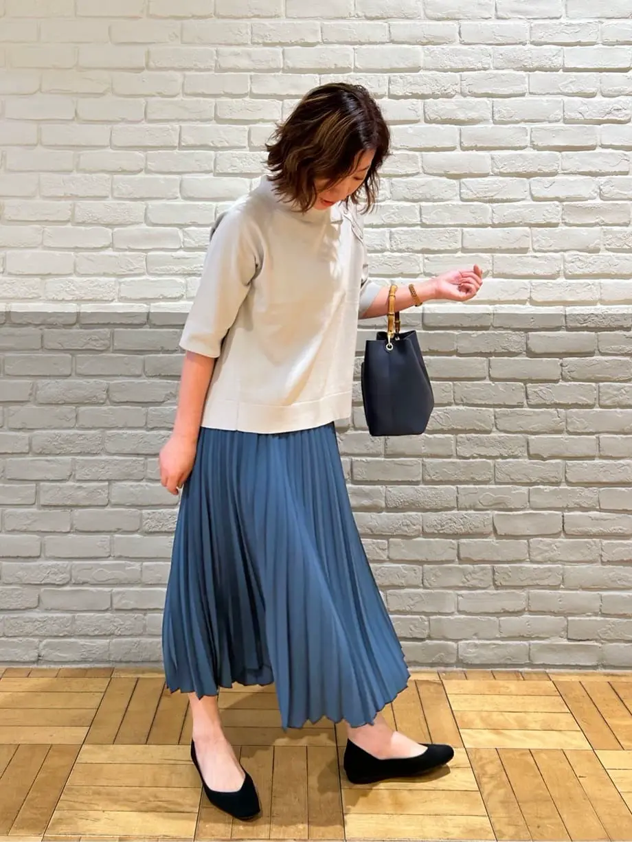 ONWARD CROSSET SELECT TAKI コーディネート画像