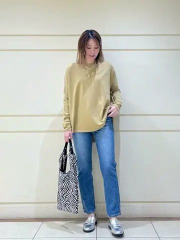 ONWARD CROSSET SELECT 太田 コーディネート画像