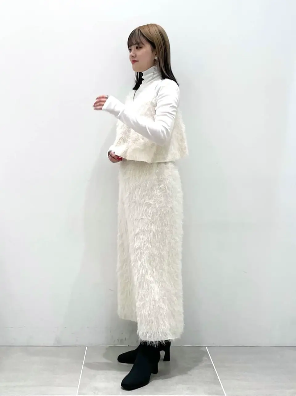 ONWARD CROSSET SELECT erika コーディネート画像