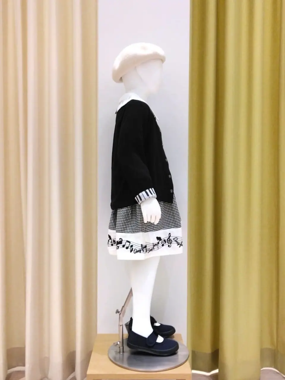 ONWARD CROSSET SELECT 川上 コーディネート画像