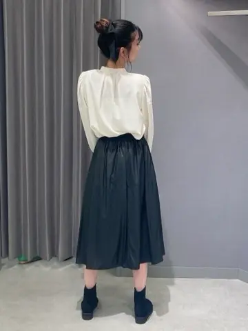 ONWARD CROSSET SELECT 新居 コーディネート画像