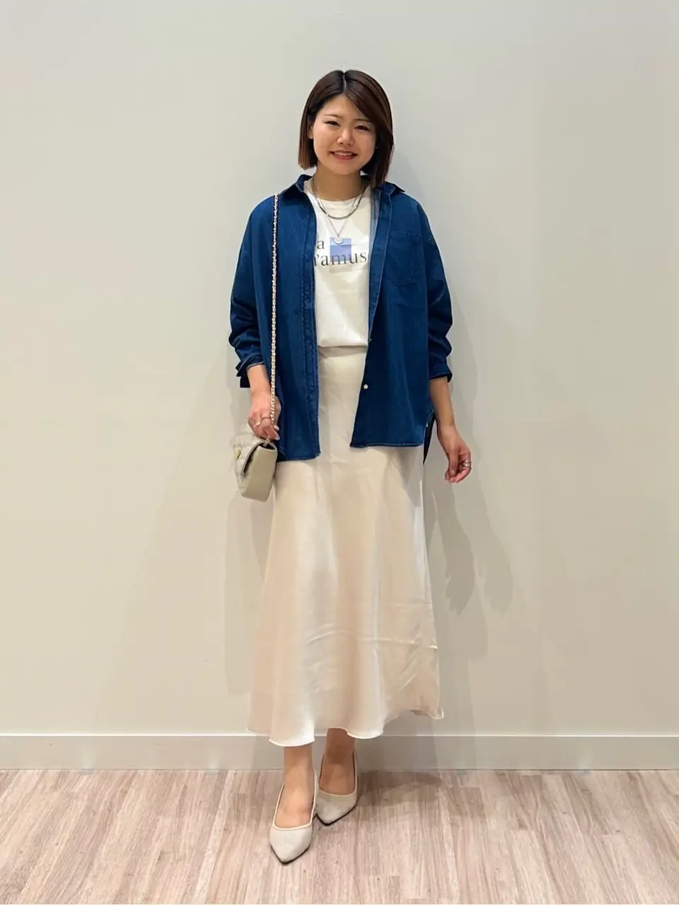  mami コーディネート画像