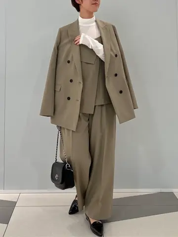 ONWARD CROSSET SELECT 伊藤 コーディネート画像