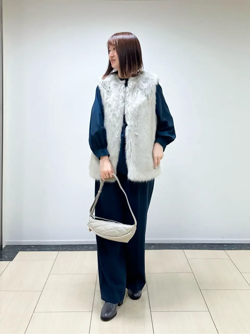 ONWARD CROSSET SELECT 阿部 コーディネート画像