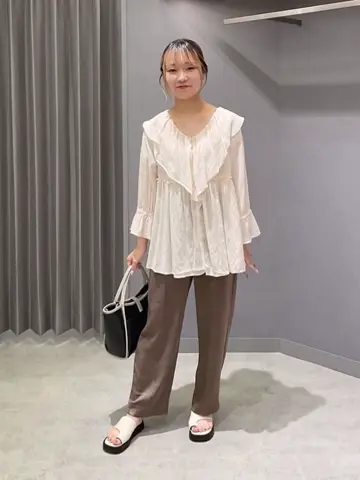 ONWARD CROSSET SELECT 金森 コーディネート画像