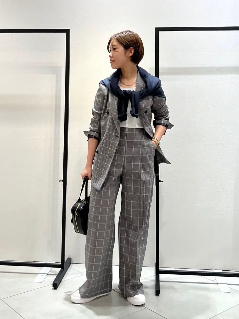 ONWARD CROSSET SELECT 伊藤 コーディネート画像