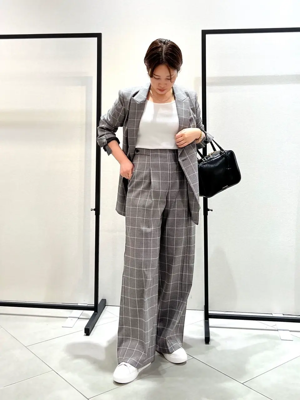 ONWARD CROSSET SELECT 伊藤 コーディネート画像