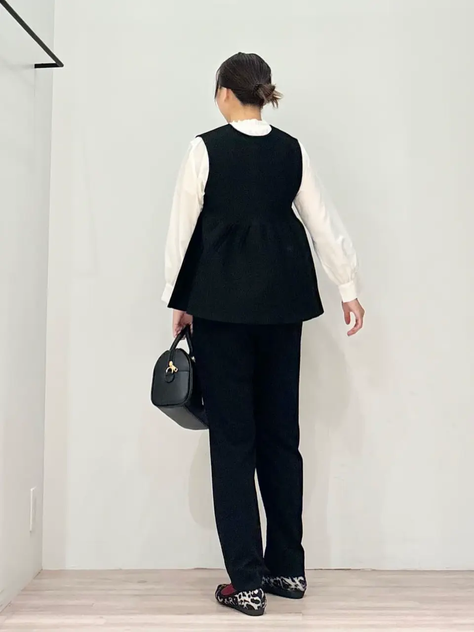 ONWARD CROSSET SELECT SAKAI コーディネート画像