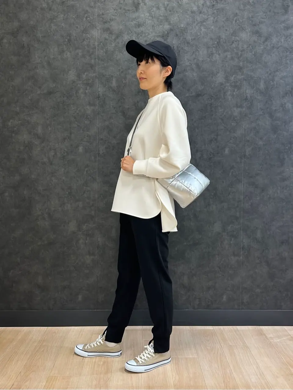 ONWARD CROSSET SELECT 鈴木 コーディネート画像