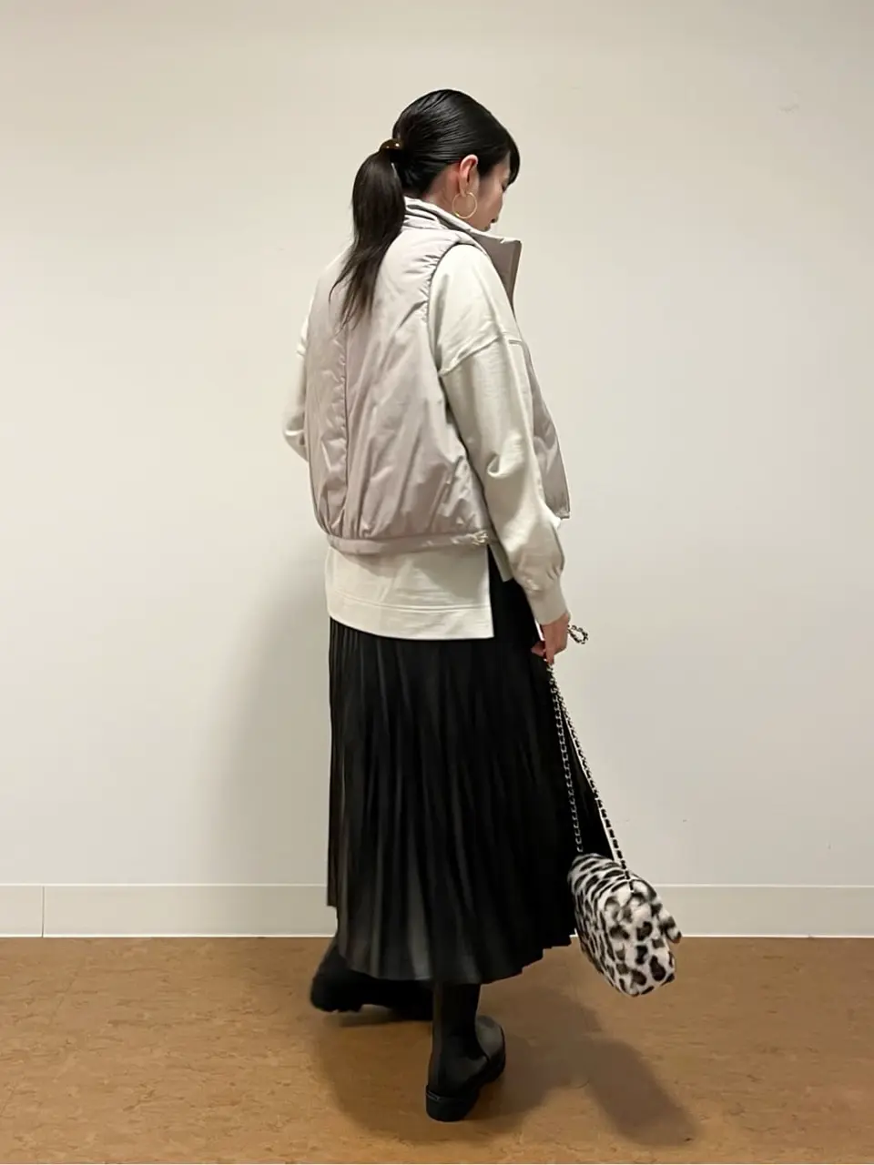 ONWARD CROSSET SELECT 福田 コーディネート画像