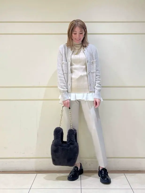 ONWARD CROSSET SELECT 太田 コーディネート画像