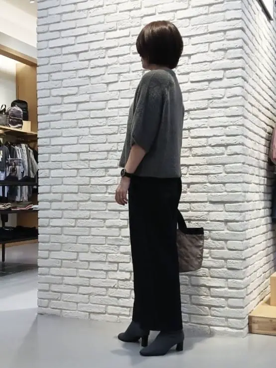 ONWARD CROSSET SELECT Tomi コーディネート画像