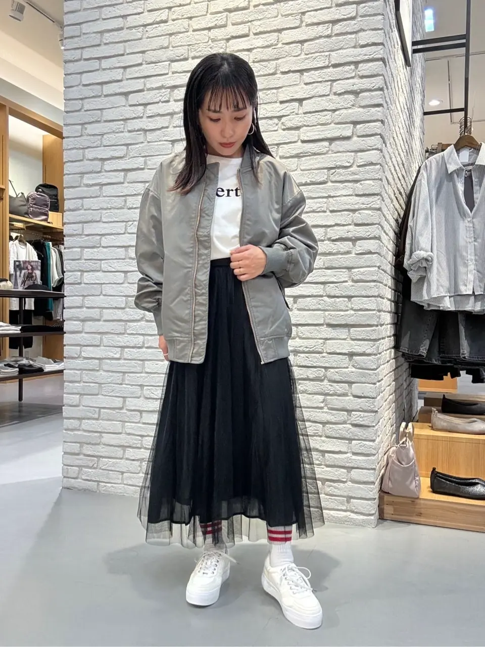 ONWARD CROSSET SELECT 服部 コーディネート画像