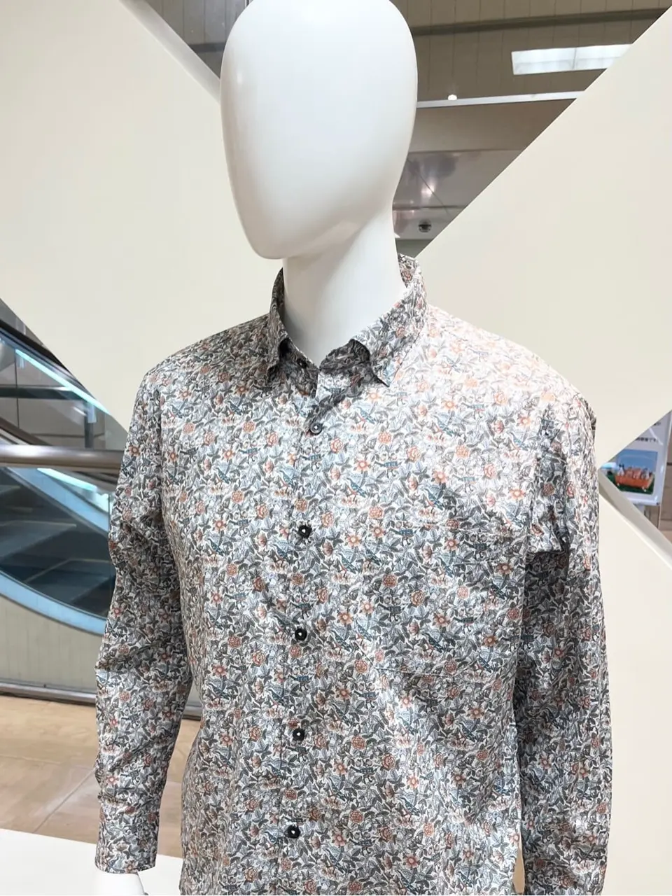 ONWARD CROSSET SELECT 小管 コーディネート画像