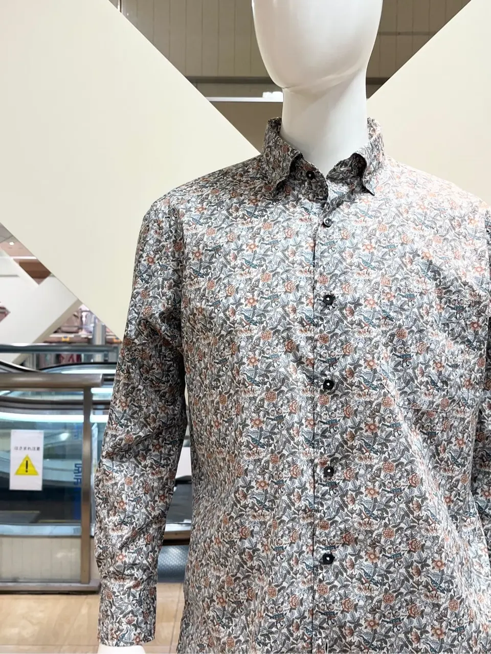 ONWARD CROSSET SELECT 小管 コーディネート画像