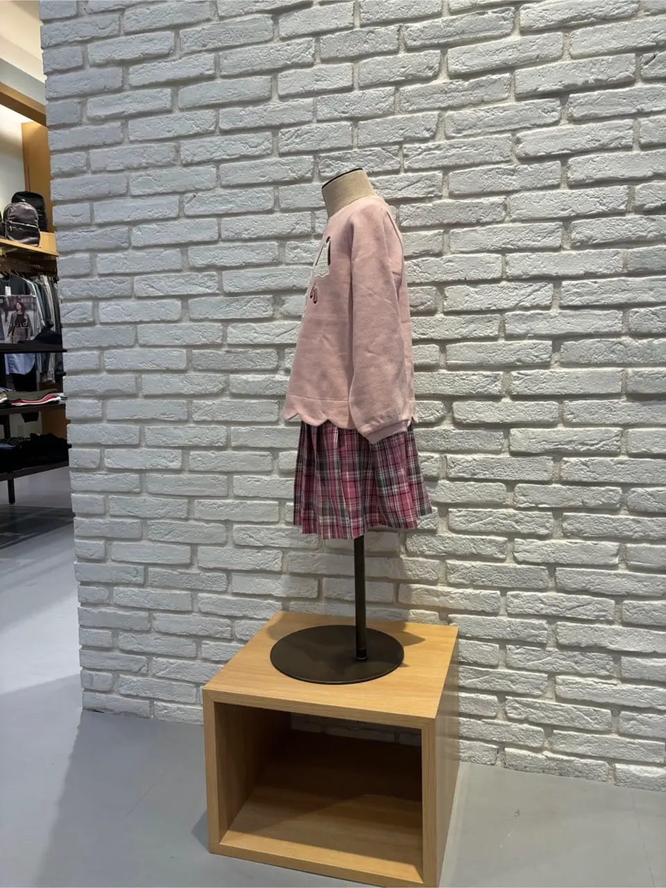 ONWARD CROSSET SELECT 新崎　 コーディネート画像